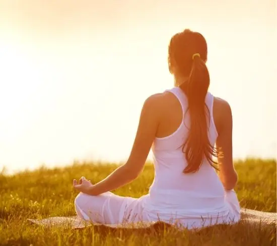 takako yoga lessons img 02